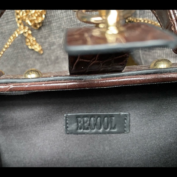 Be Cool box purse - Picture 7 of 8